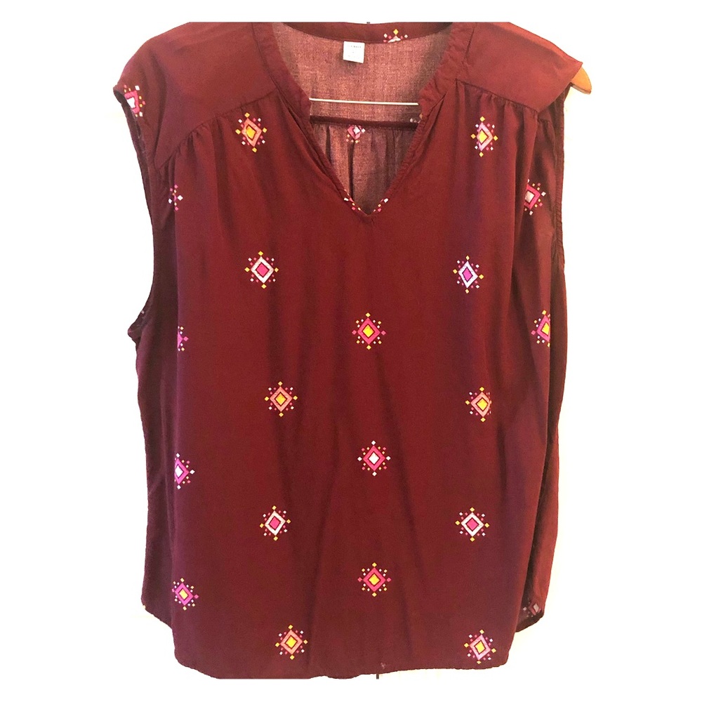 Women’s Old Navy Sleeveless V-neck Top Size XL